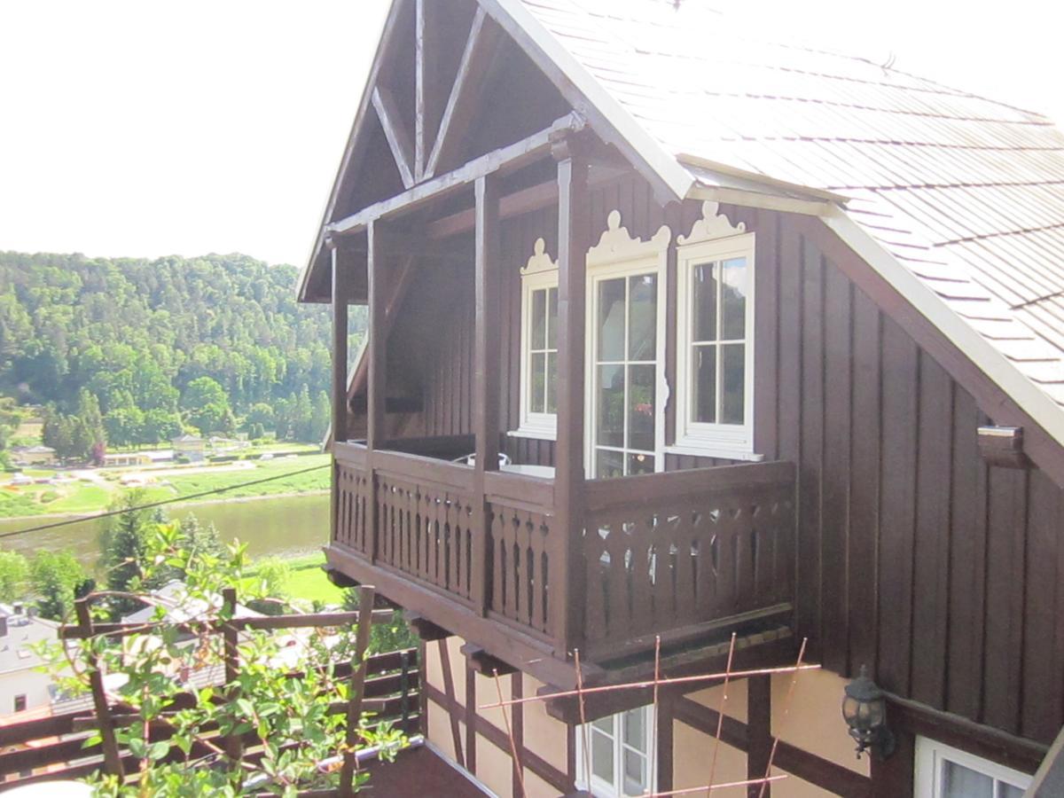 Wehlener Landhaus In Stadt Wehlen, Saechsische Schweiz Екстериор снимка